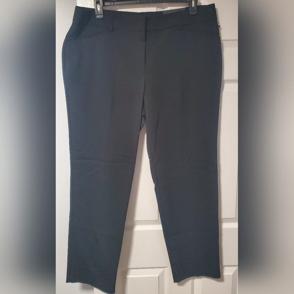 Apt 9 Black Straight Leg Pants
